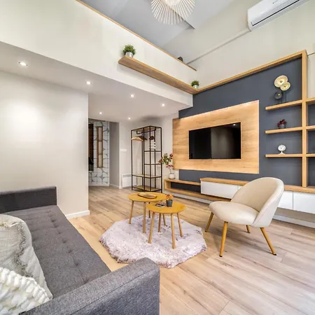 Rakoczi Stylish Entire Appartement