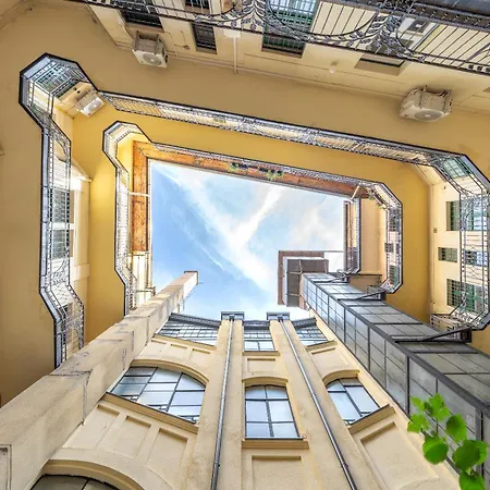 Rákóczi Stylish Entire Apartamento